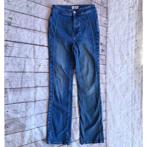 EUC Women’s Size 27 Free People We The Free Cross My Heart Slim Straight Jeans